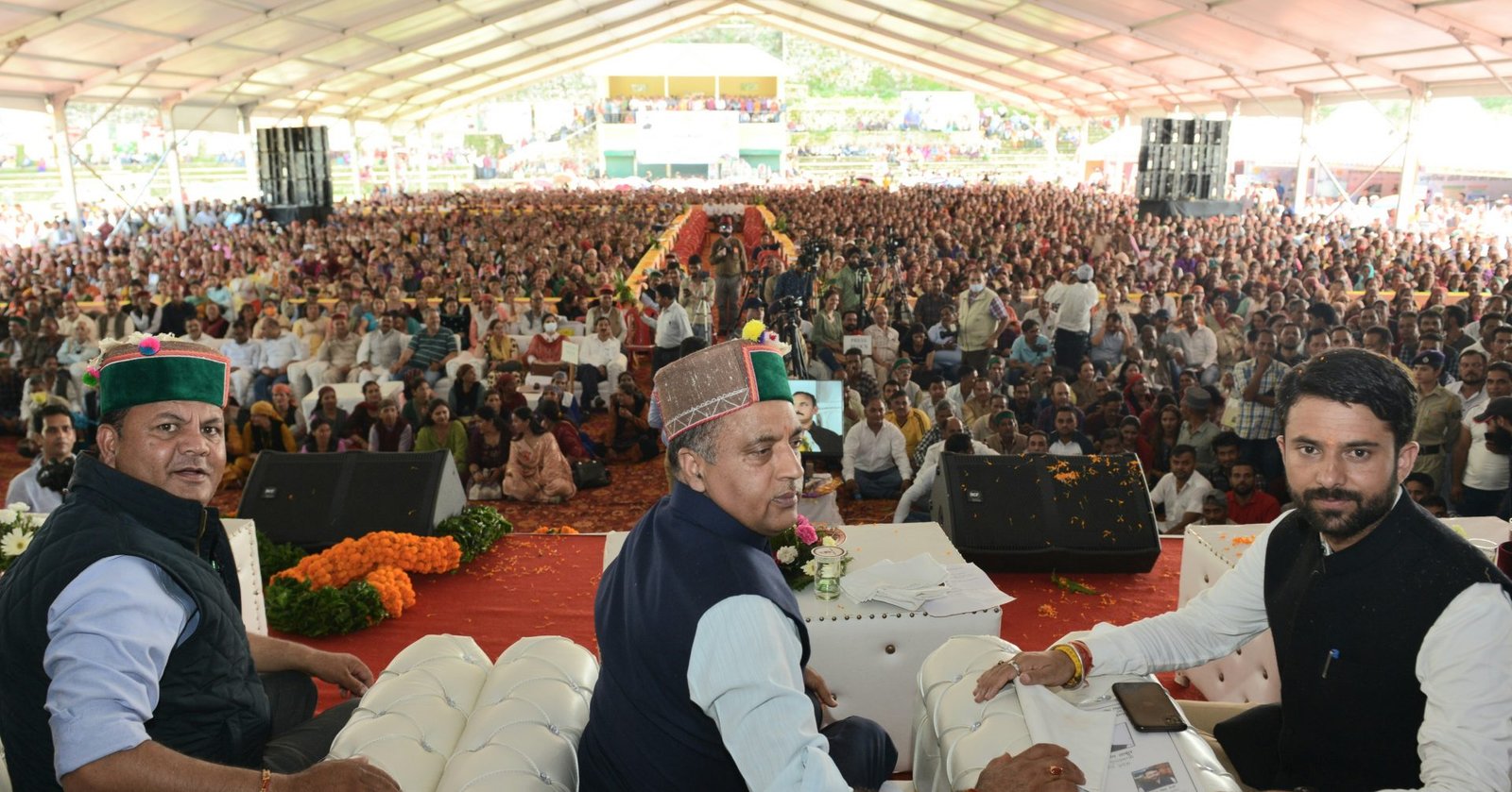 Inaugurates and Lays Foundation stone of 24.66 Crore in Rampur Bushahr ...