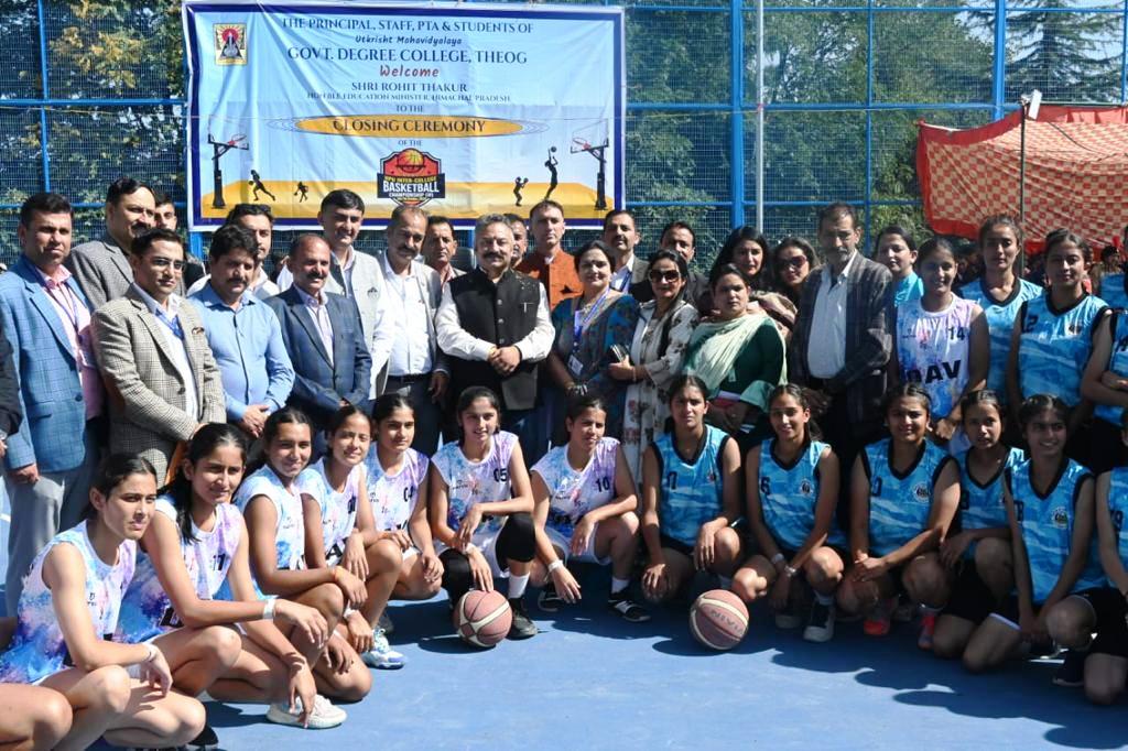 हिमाचल प्रदेश विश्वविद्यालय बास्केटबॉल प्रतियोगिता : डीएवी कॉलेज कांगड़ा का उत्कृष्ट प्रदर्शन 