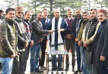 जयराम ठाकुर: ठेकेदार ट्रांसफर नीति खतरे में