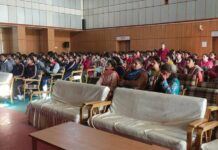 पोर्टमोर स्कूल में टीकाकरण और जागरूकता अभियान