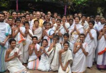 Governor Witnesses Vedic Learning at Art of Living Centre