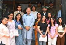 Governor Urges Service-Driven Youth Engagement