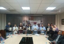गेयटी में साहित्य का रंग: ‘घर बनाऊँ कि फिर किताब लिखूं’ का भव्य लोकार्पण