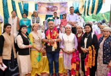 विकास राजनीति को मिला जनसमर्थन: रोहित ठाकुर