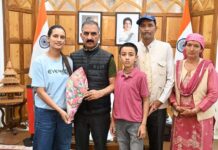 Everest Glory: Ruchi Thakur Gets CM Recognition